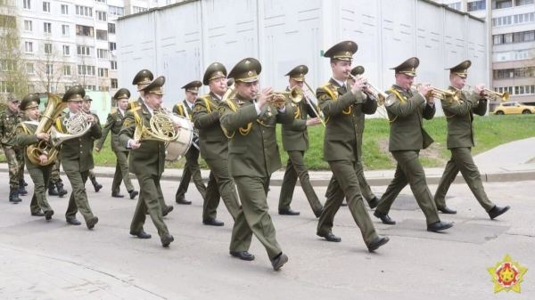 Отправка призывников на военную службу началась в Беларуси