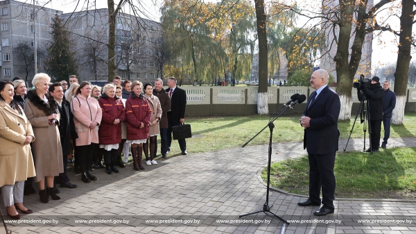 «Боюсь, чтобы они войнушку не развязали здесь» — Лукашенко о ситуации на границе