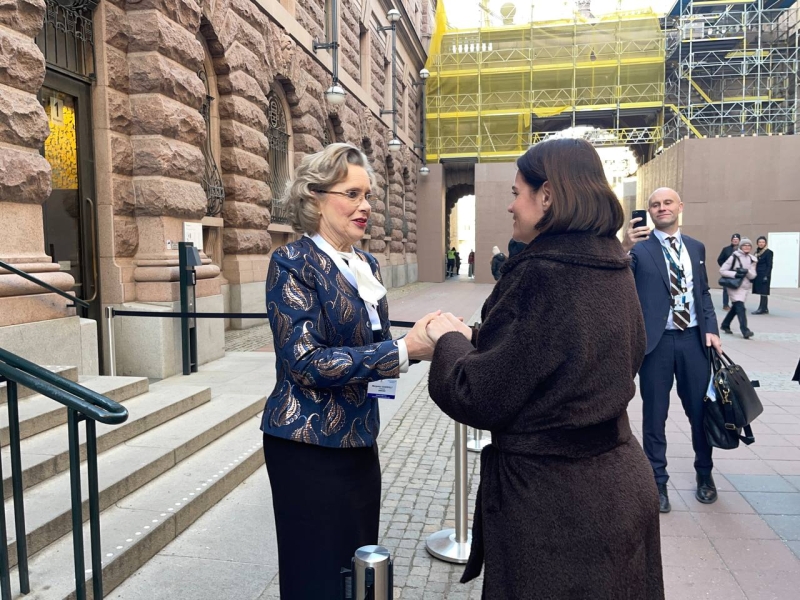 Светлана Тихановская провела встречу с президентом ПА ОБСЕ1