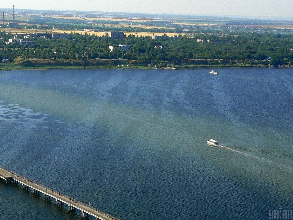 Россияне в четвертый раз попали ракетой в мост через Днестровский лиман / фото УНИАН