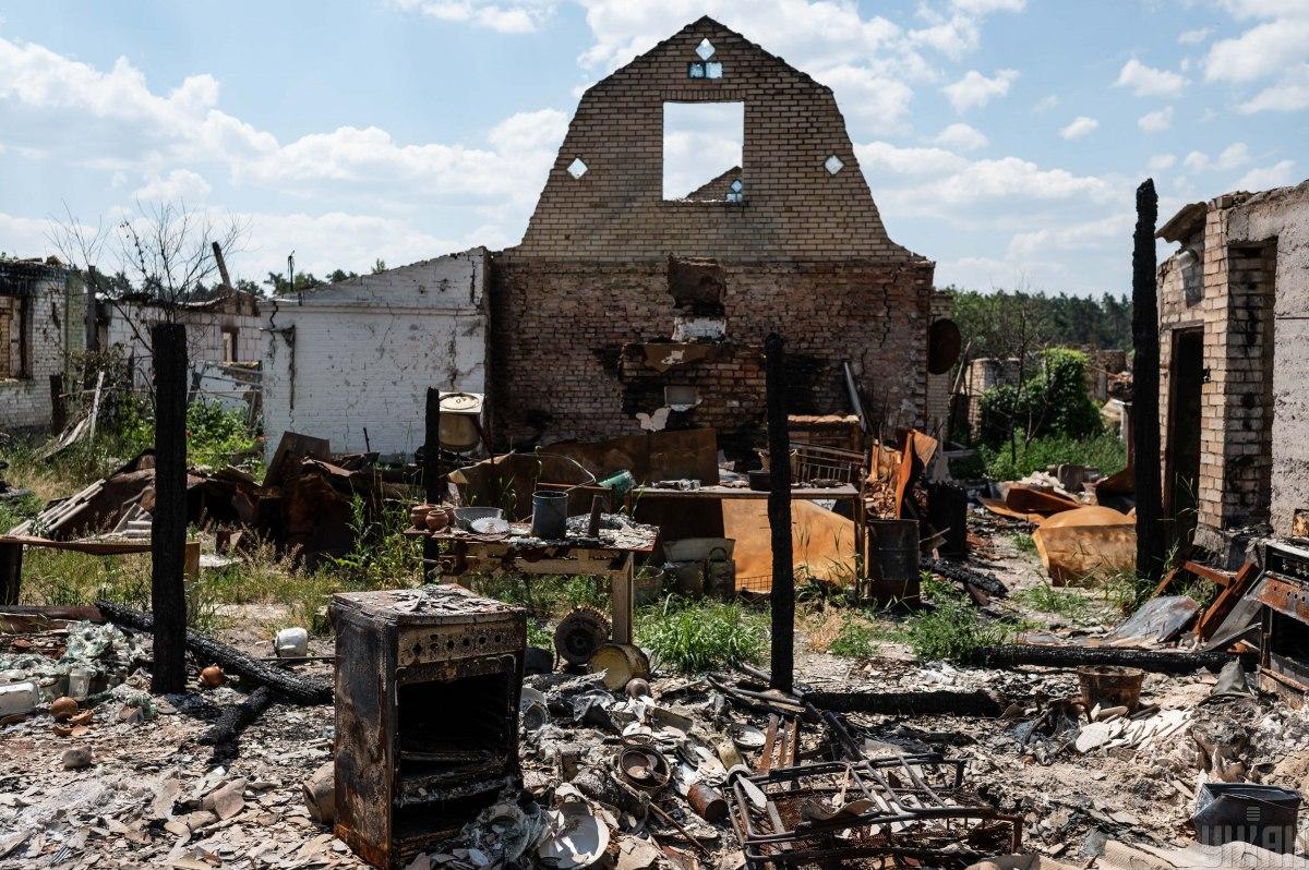 Есть разрушения / фото УНИАН, Ратынский Вячеслав