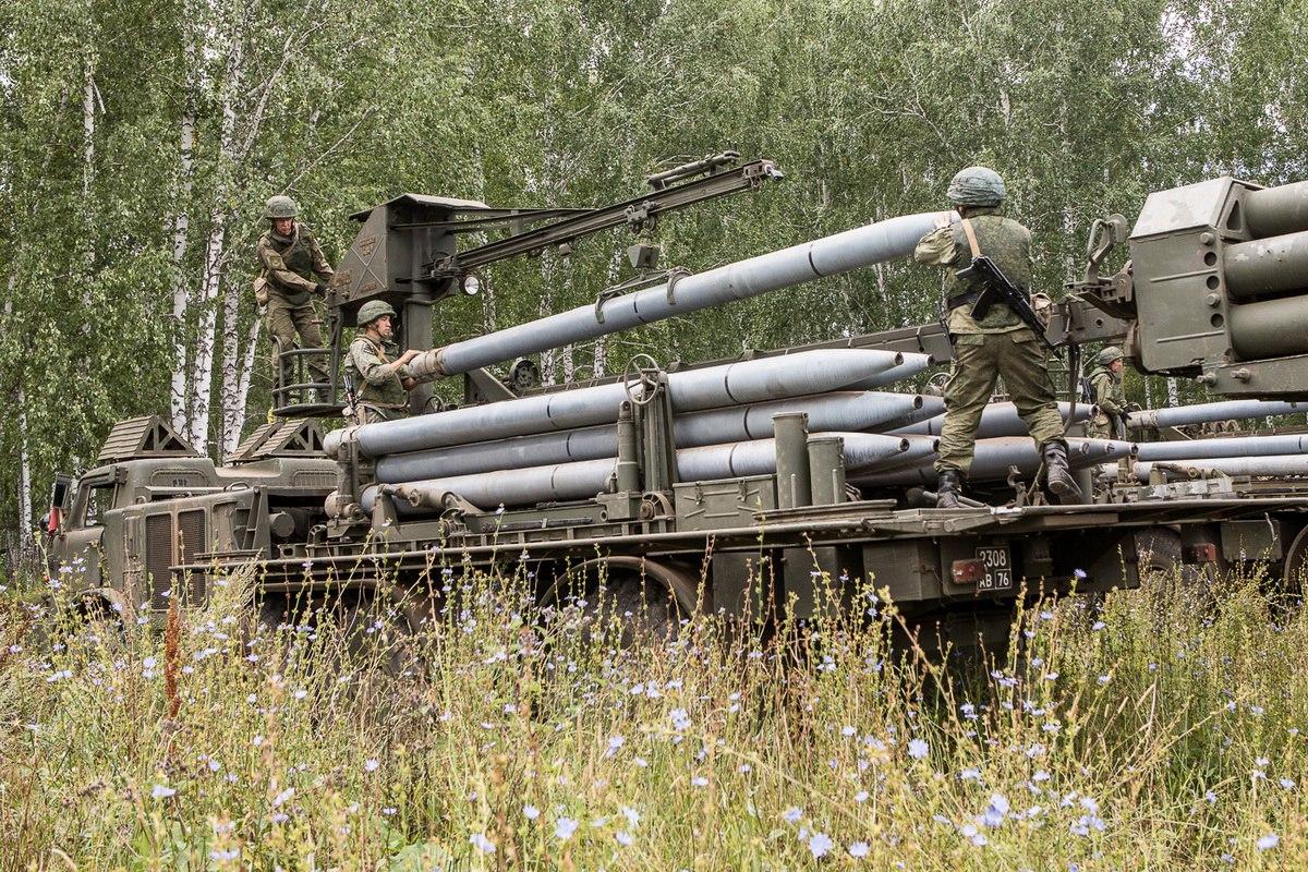 Украинскими бойцами была уничтожена реактивная система залпового огня 