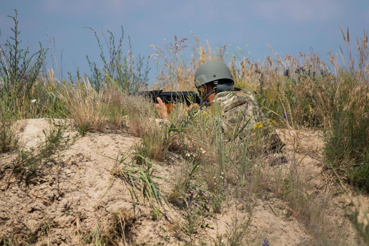 Вскоре прибудет больше военной помощи / фото facebook.com/kommander.nord/