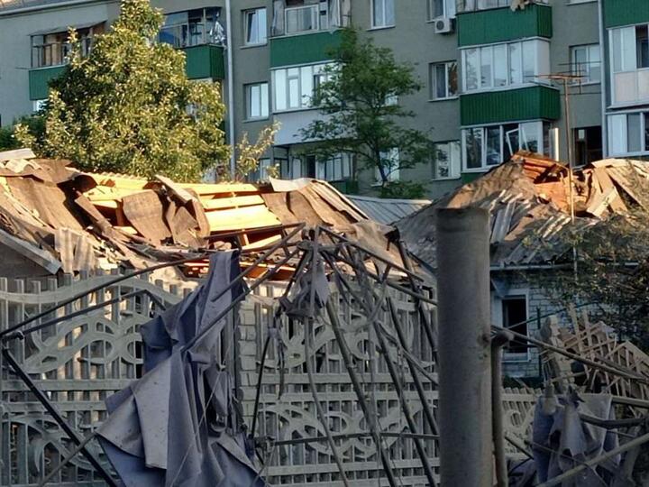 Разрушенные дома в Белгороде. Фото: Reuters