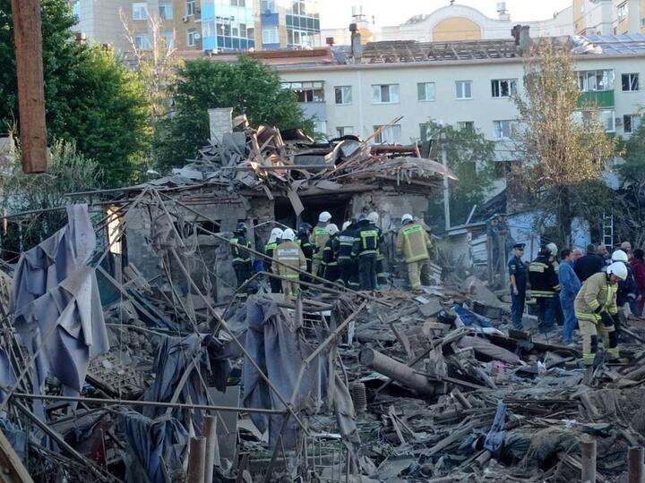 Разрушенные дома в Белгороде. Фото: Reuters