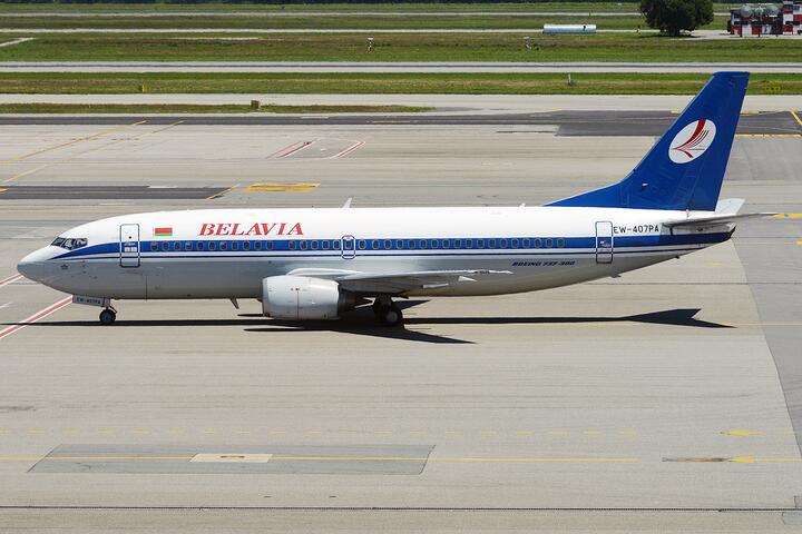 Boeing 737-300 EW-407PA компании "Белавиа". Фото: Wikipedia.org