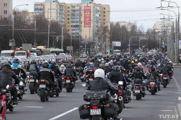 «В связи с ненадобностью». Посмотрите, какие дорогие мотоциклы с пробегом продают в Беларуси0