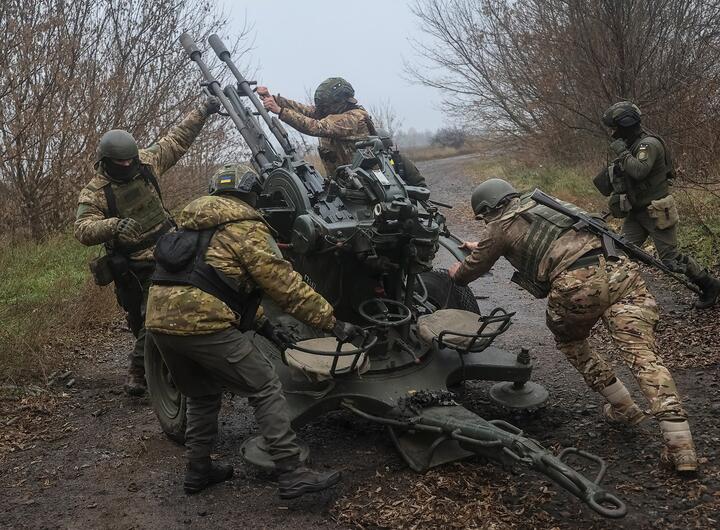 Украинские зенитчики на позиции под Харьковом. 11 ноября 2022 года. Фото: Reuters