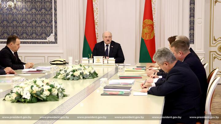 Александр Лукашенко на совещании. Фото: president.gov.by