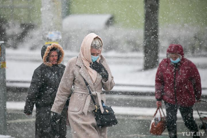 В Беларуси на четверг прогнозируют сложные погодные условия0