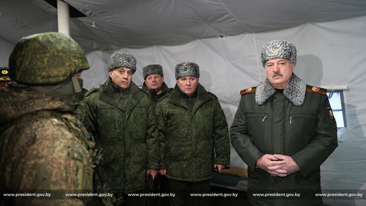 Лукашенко прибыл на полигон Обуз-Лесновский. Фото: president.gov.by