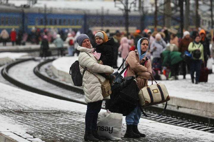 Беженцы на вокзале в Украине, март 2022 года. Фото: Reuters