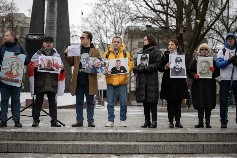 Светлана Тихановская выступила на митинге, посвященном Николаю Статкевичу, который провел уже 1000 дней за решеткой, и всем беларусским политзаключенным0